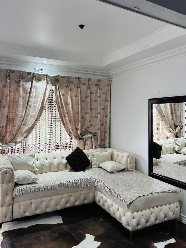 4 Bedroom Property for Sale in Guguletu Western Cape